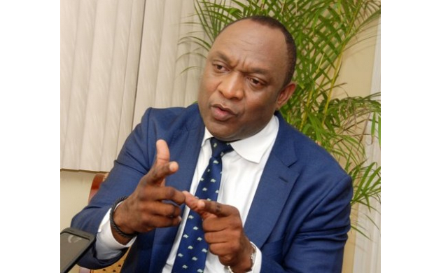 « Pour la distribution du cash et des kits alimentaires dans les milieux ruraux et urbains, l’État doit utiliser les données des élus locaux », estime l’ex-sénateur Youry Latortue